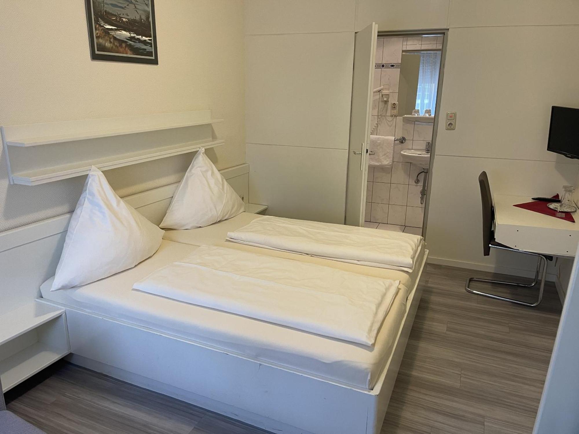 Koenig Humbert Bed & Breakfast 2*